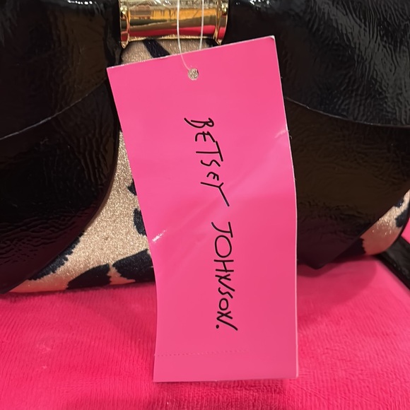 Betsy Johnson Mini Bag - Picture 6 of 7